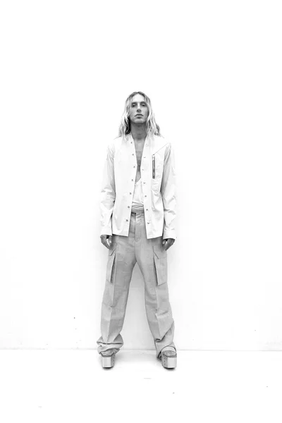 Look 27